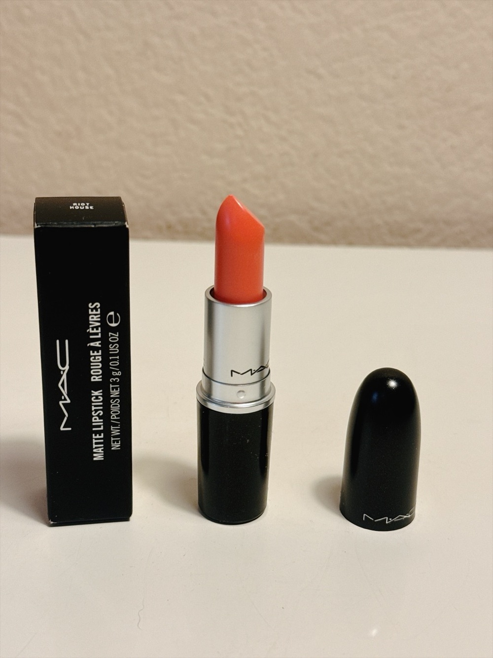 MAC Matte Lipstick Riot House A36 3g / 0.1 oz New in Box Discontinued Shade
